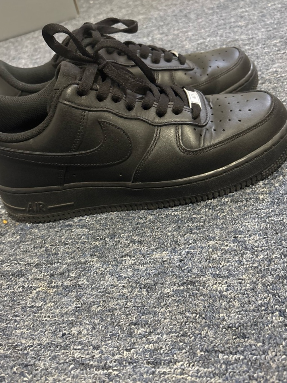 Nike Black Leather Low-Top Sneakers